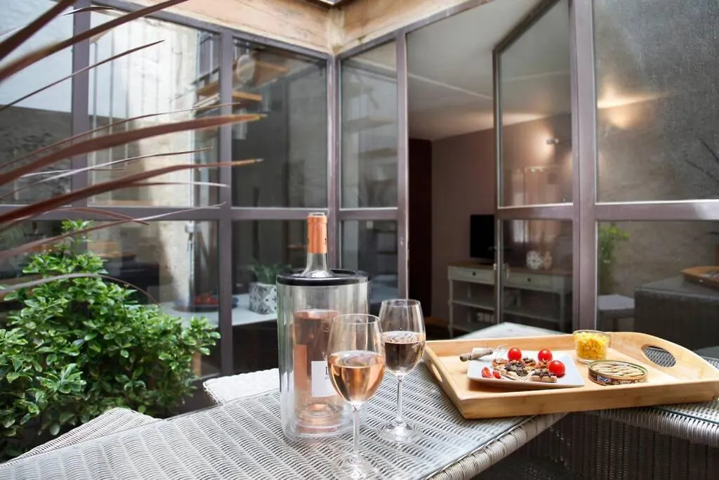 Villa Maison de Charme Rénovée à Cucuron Hébergement de vacances